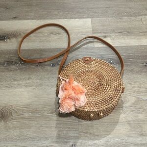 Women’s wicker summer purse